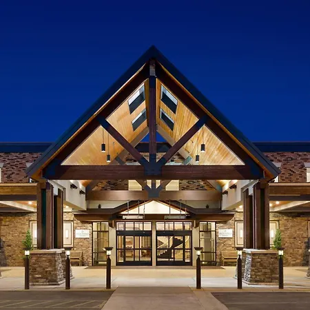 Delta Hotels By Marriott Helena Colonial